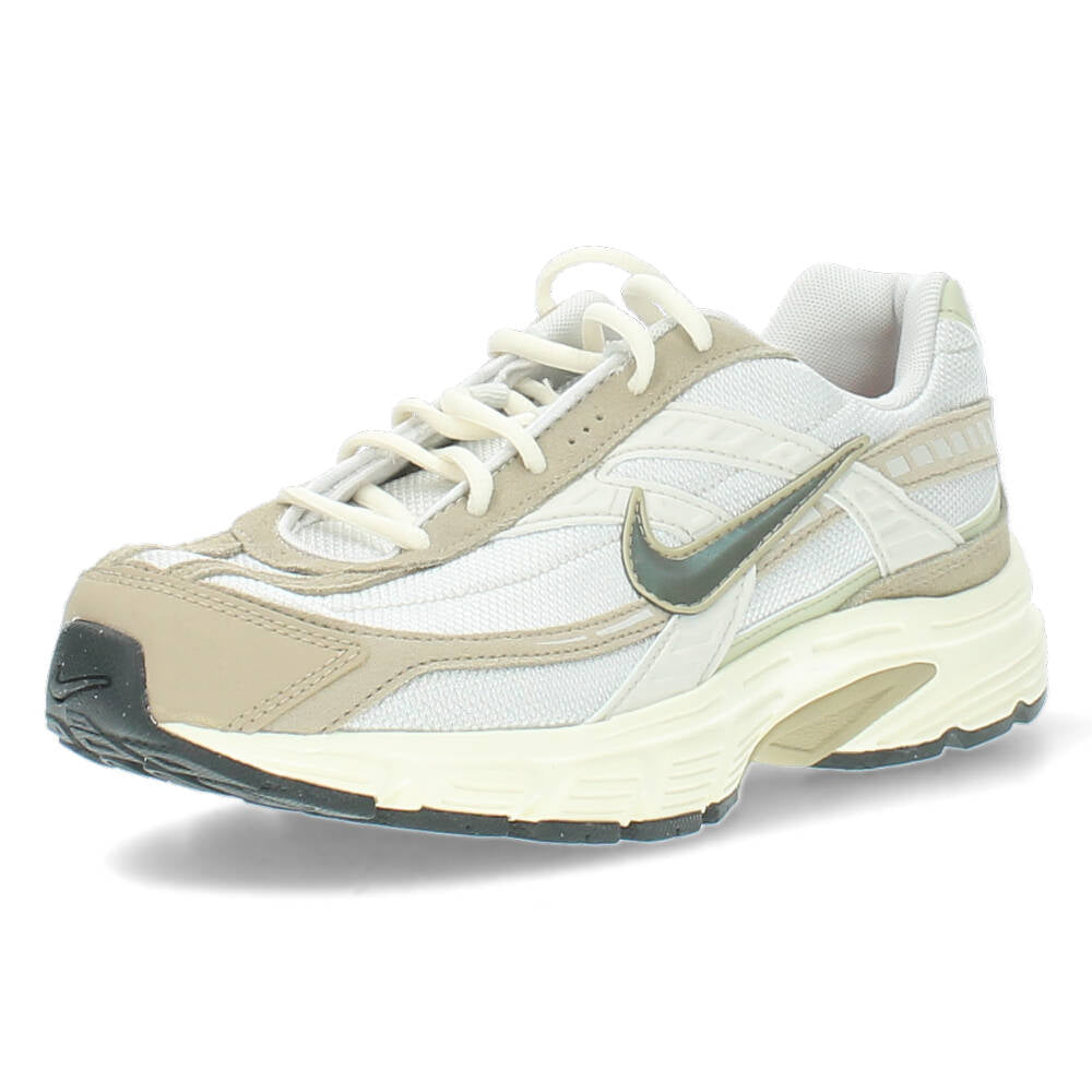 Web Only - Beige sneakers