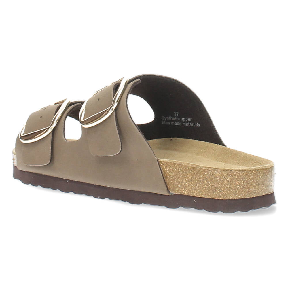 Camel slippers
