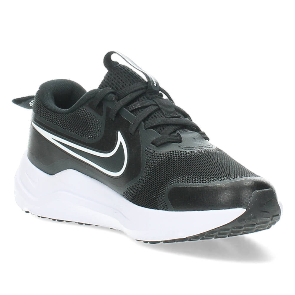 Zwarte sportschoenen