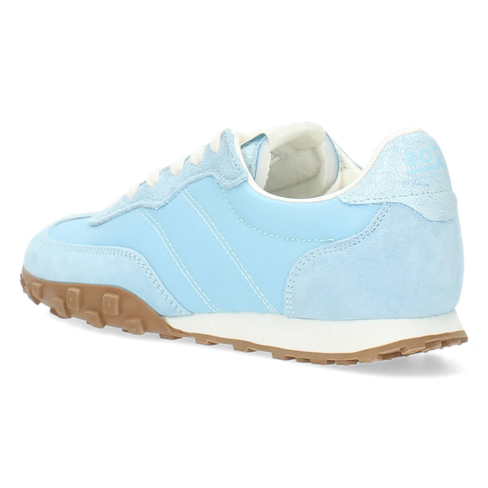 Lichtblauwe sneakers