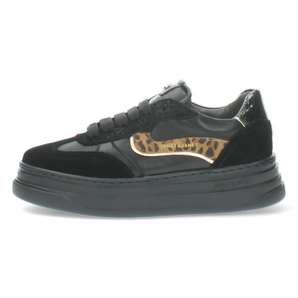 Zwarte sneakers