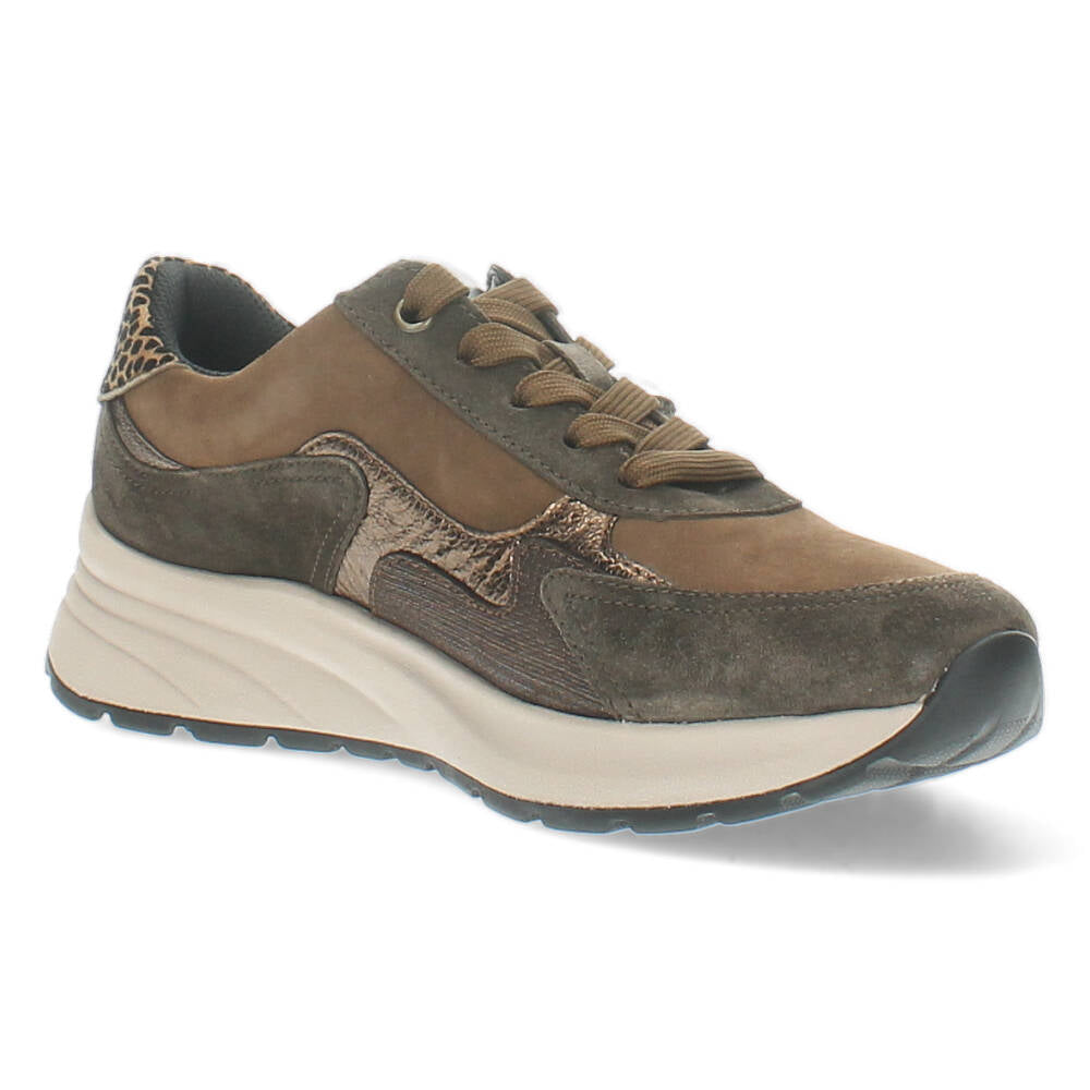 Bruine sneakers
