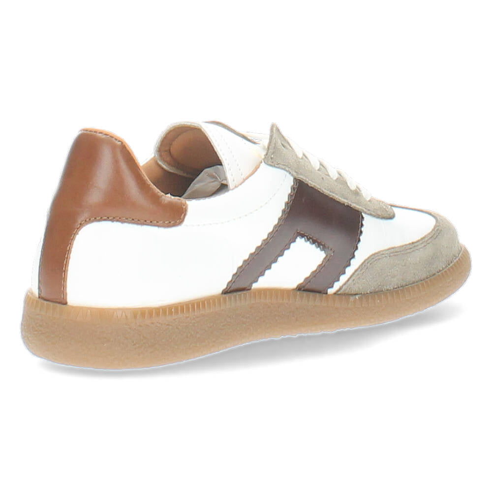 Witte sneakers