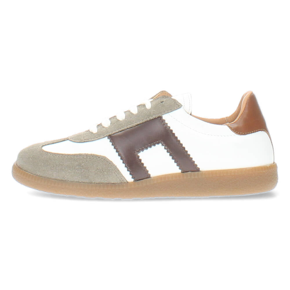 Witte sneakers