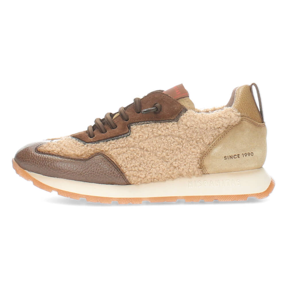 Bruine sneakers
