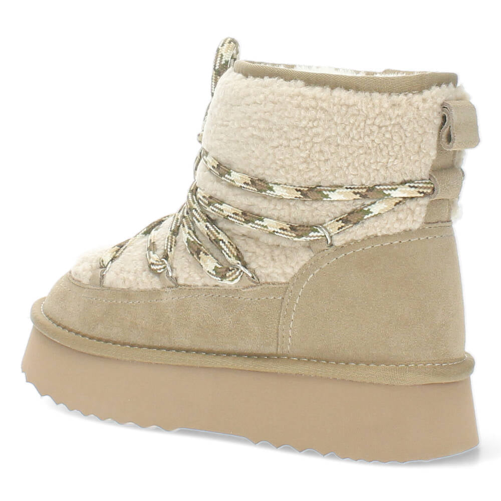 Taupe boots