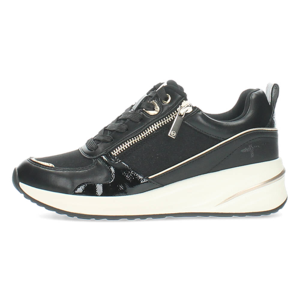 Zwarte sneakers