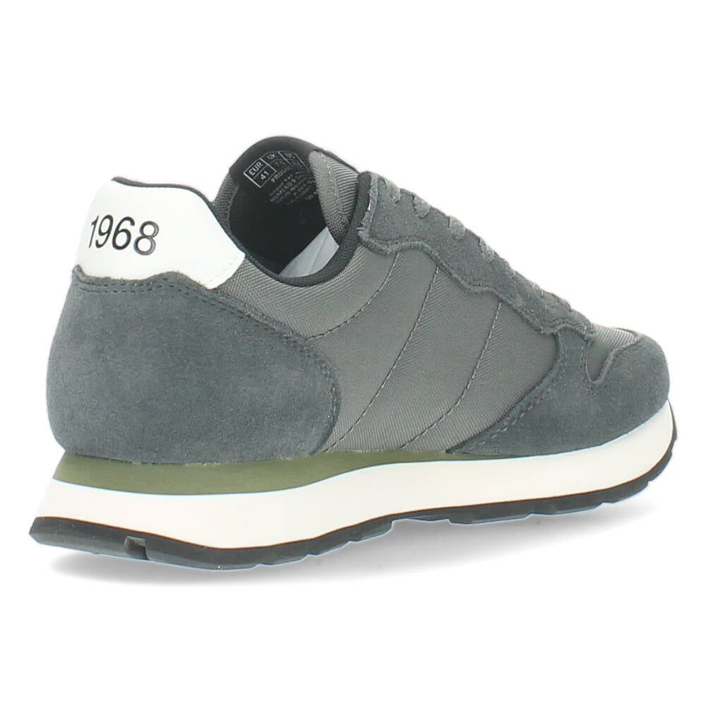 Grijze sneakers