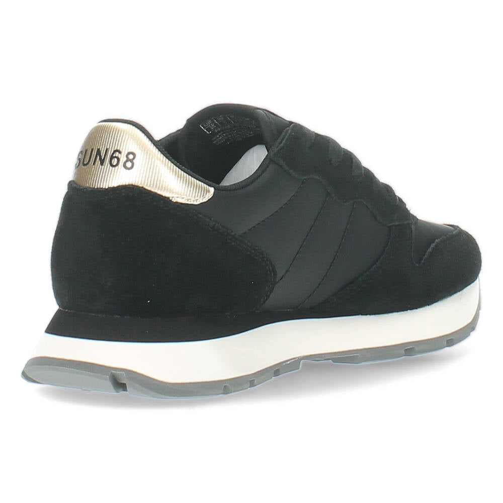 Zwarte sneakers