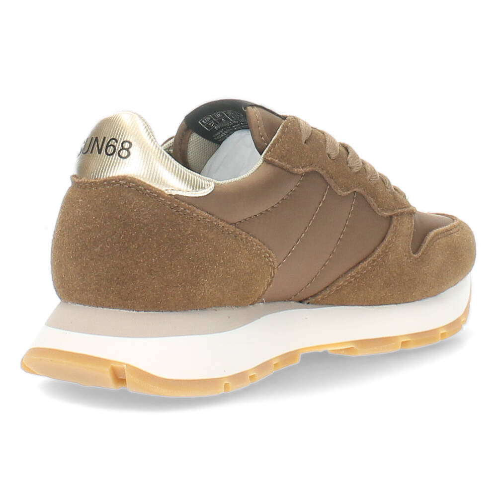 Bruine sneakers