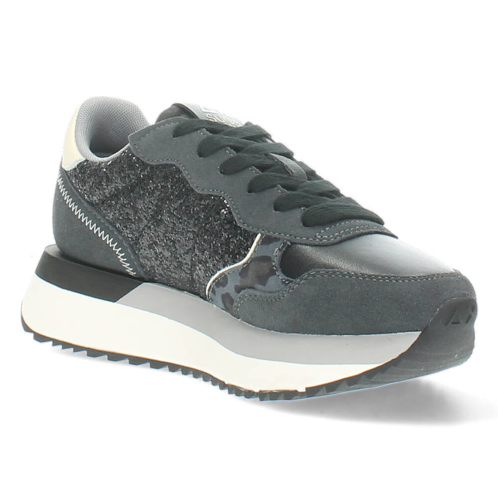 Zwarte sneakers