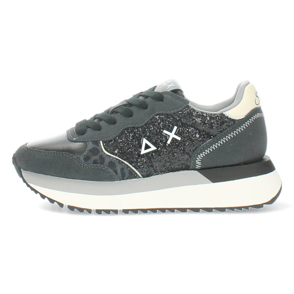Zwarte sneakers