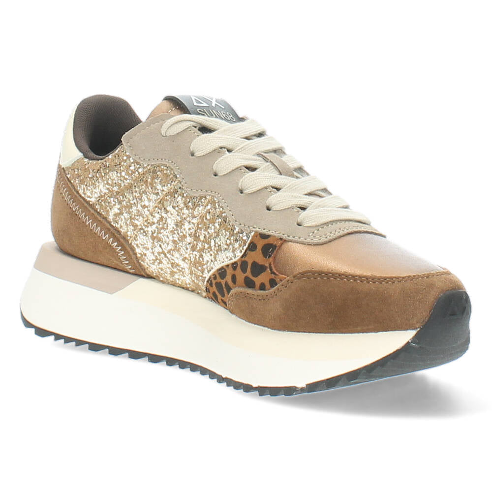 Gouden sneakers