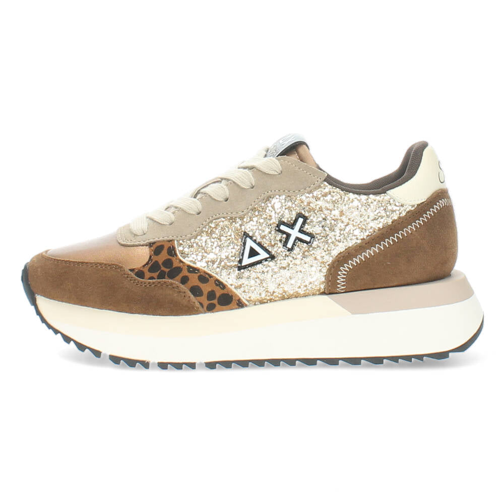 Gouden sneakers