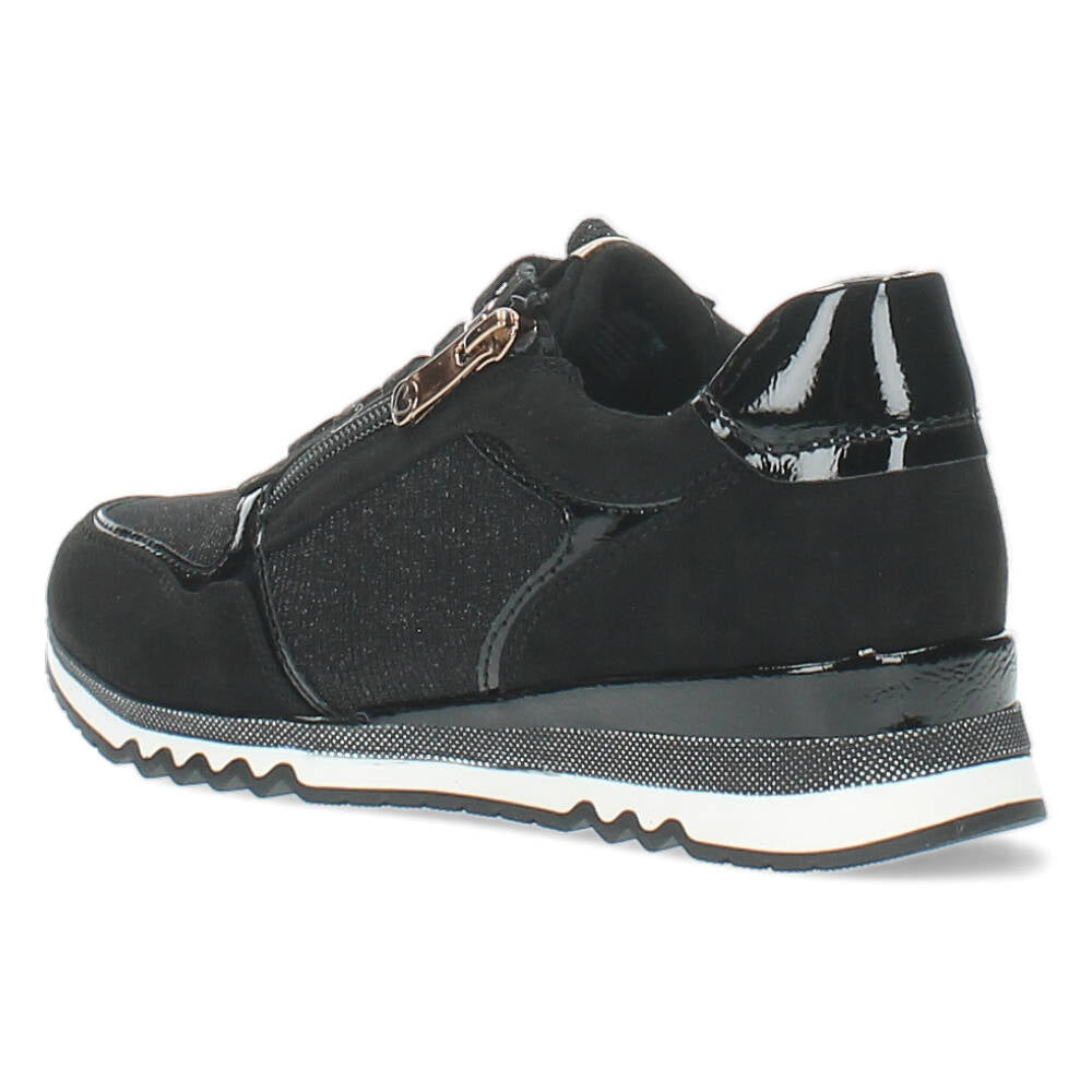 Zwarte sneakers