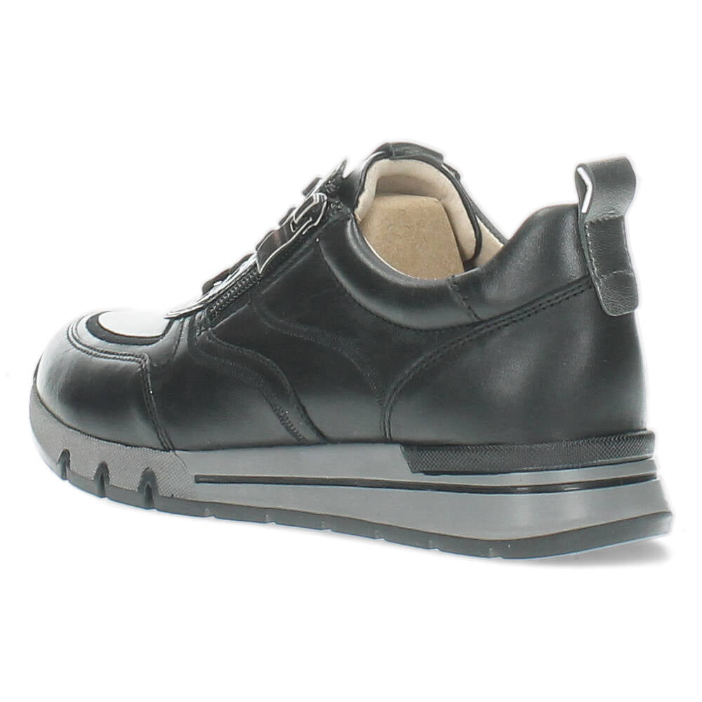Zwarte sneakers