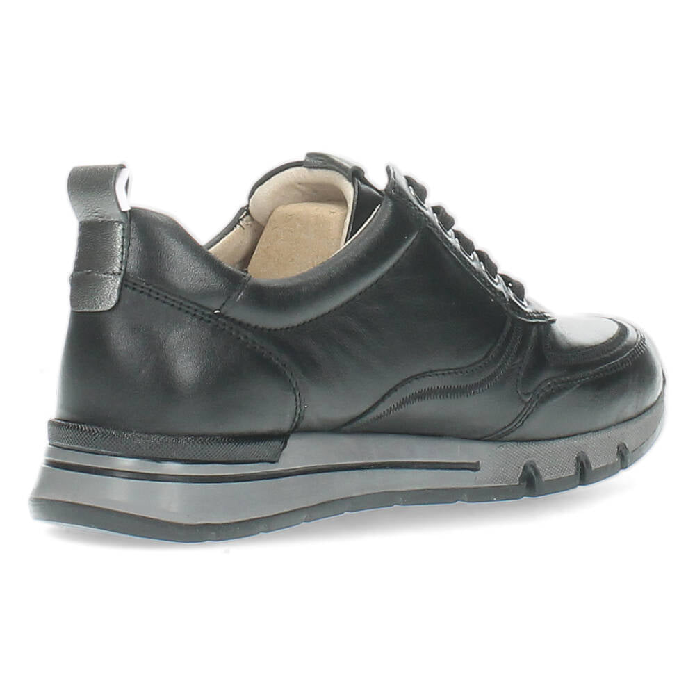 Zwarte sneakers