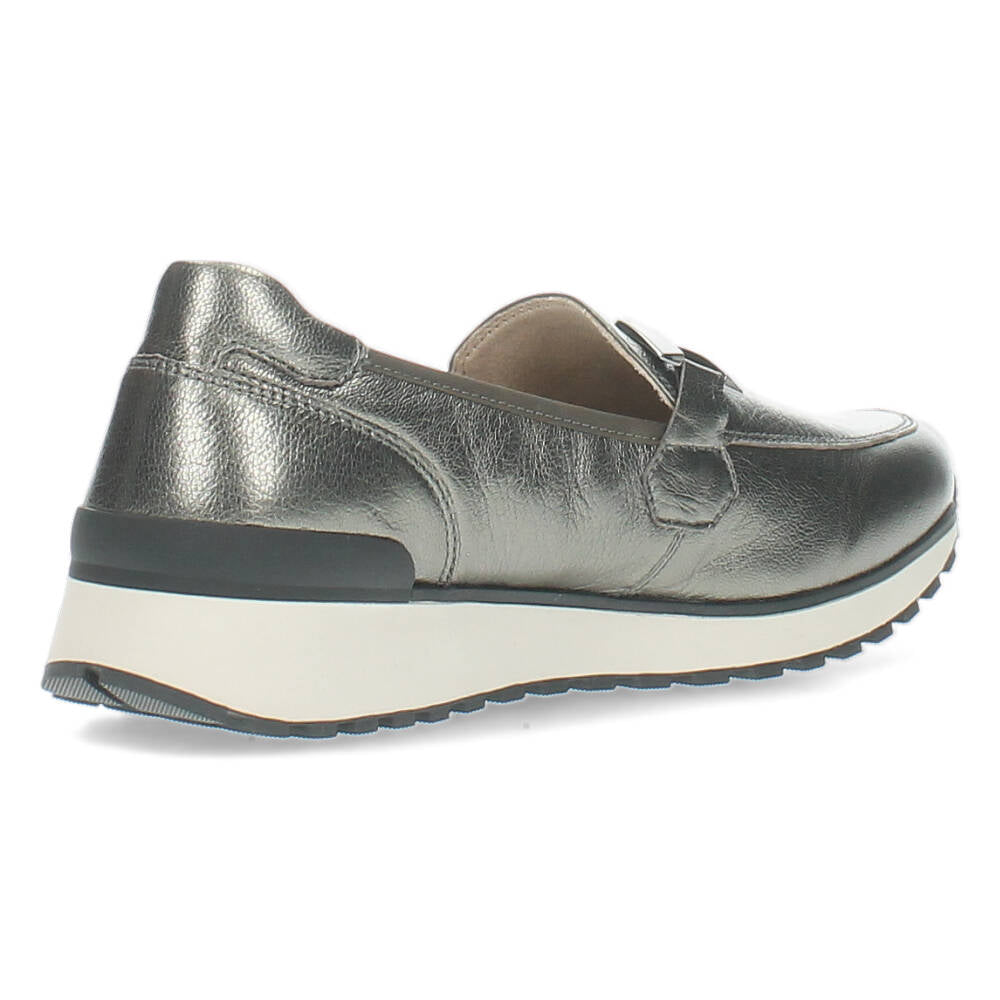Bronzen loafers