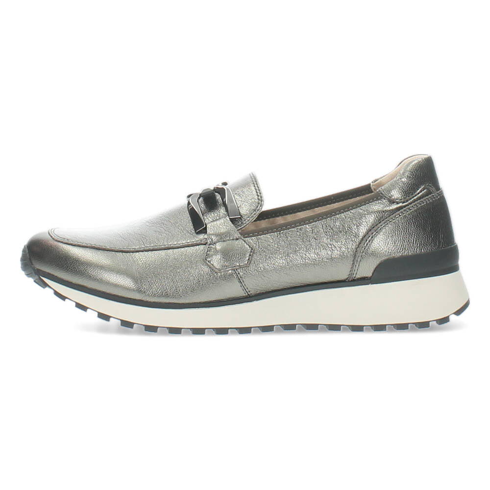 Bronzen loafers