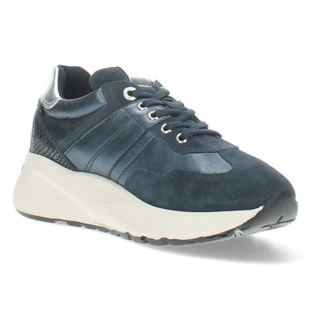 Blauwe sneakers