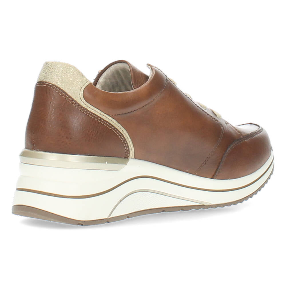 Cognac sneakers