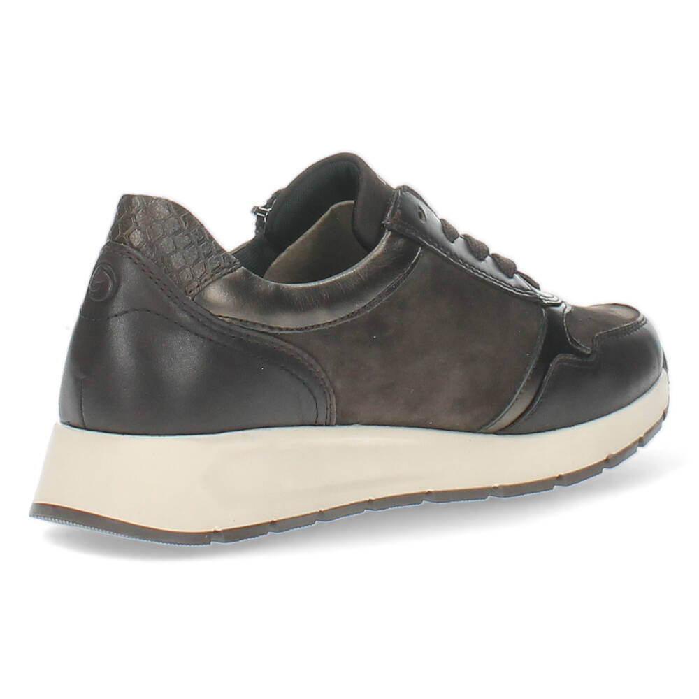 Bruine sneakers