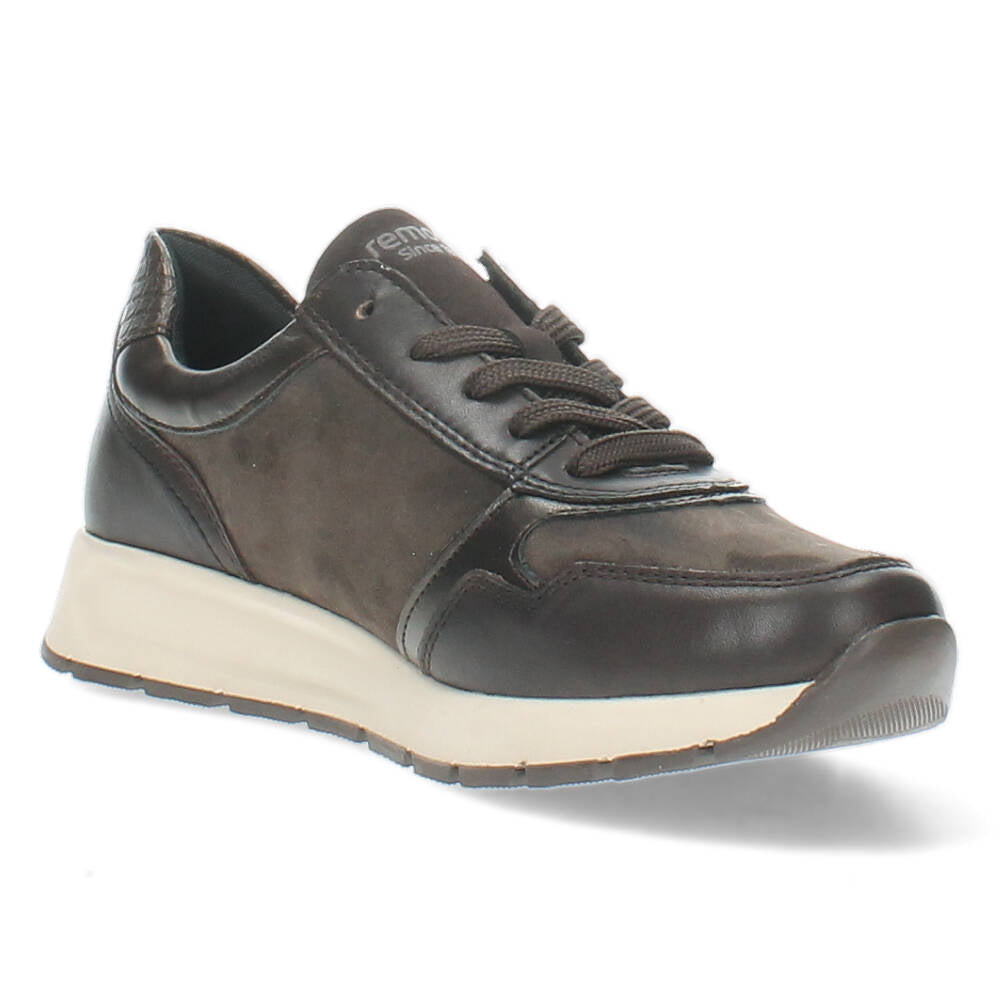 Bruine sneakers