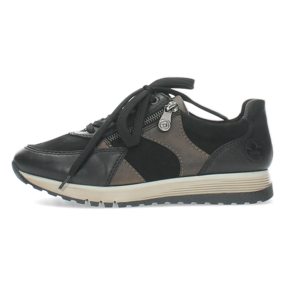 Zwarte sneakers