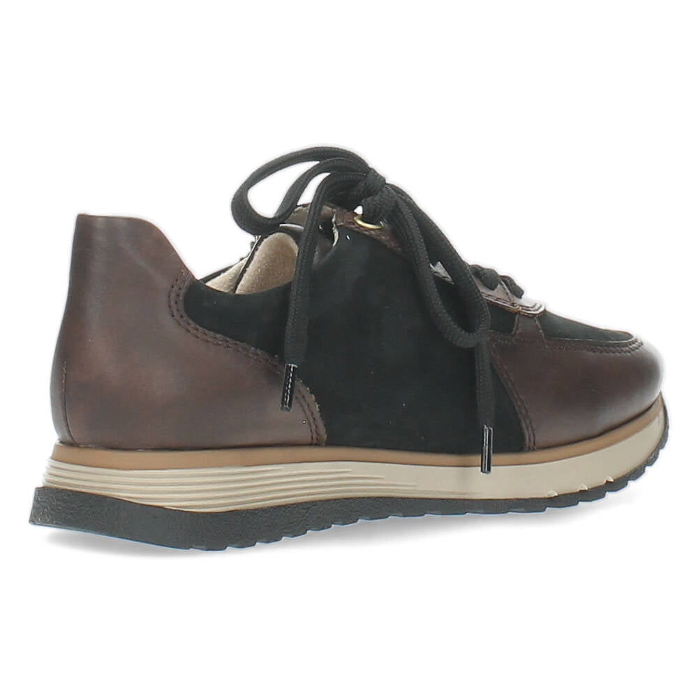 Donkerbruine sneakers