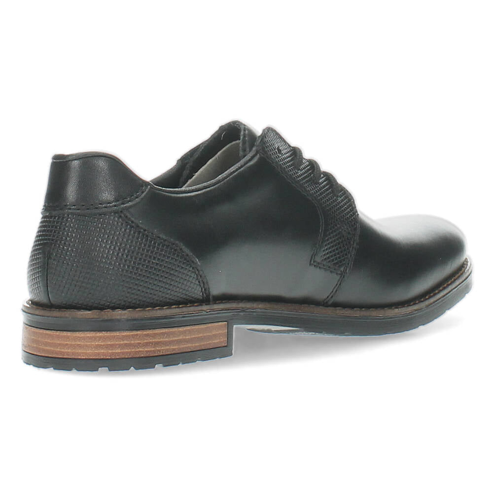 Zwarte veterschoenen