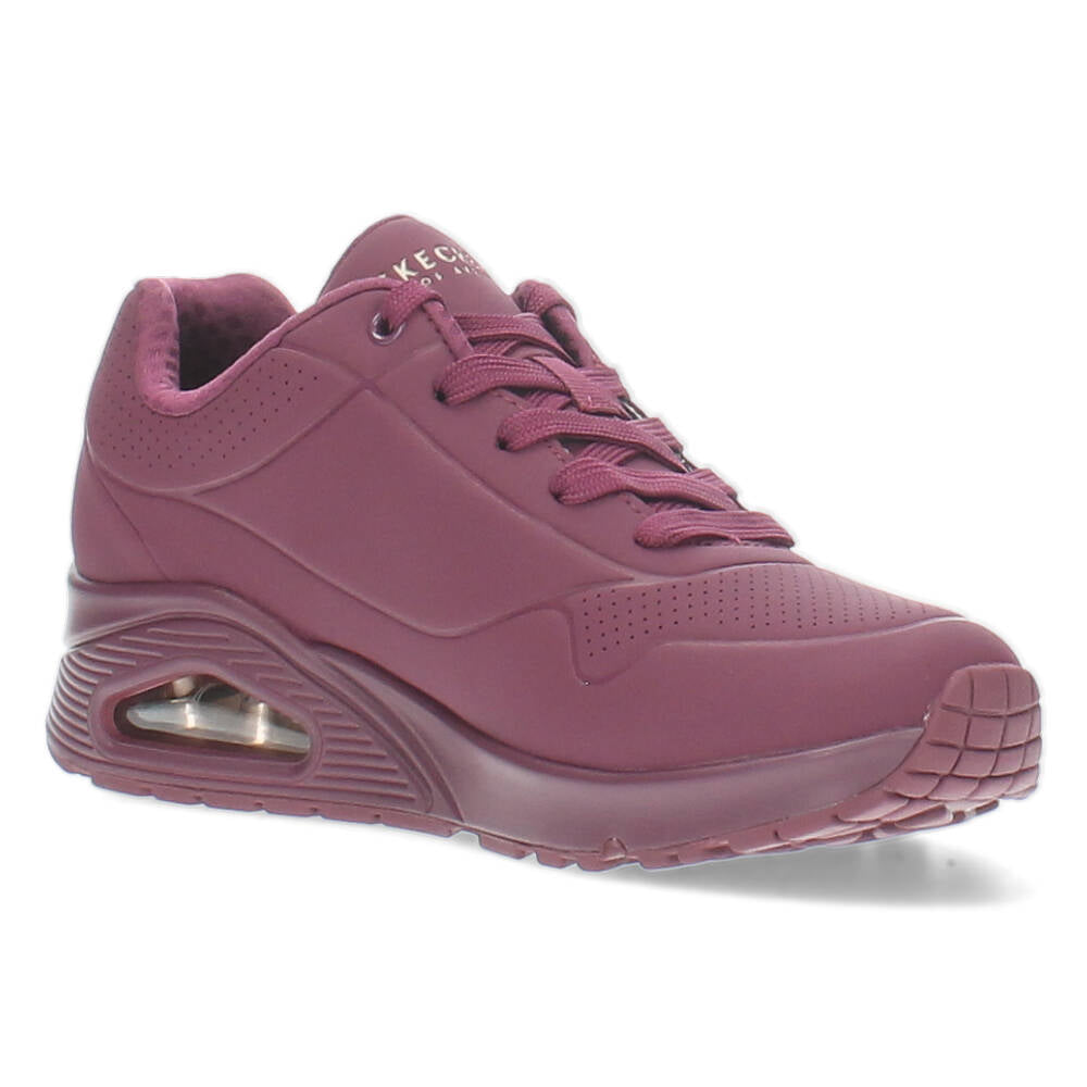 Paarse sneakers