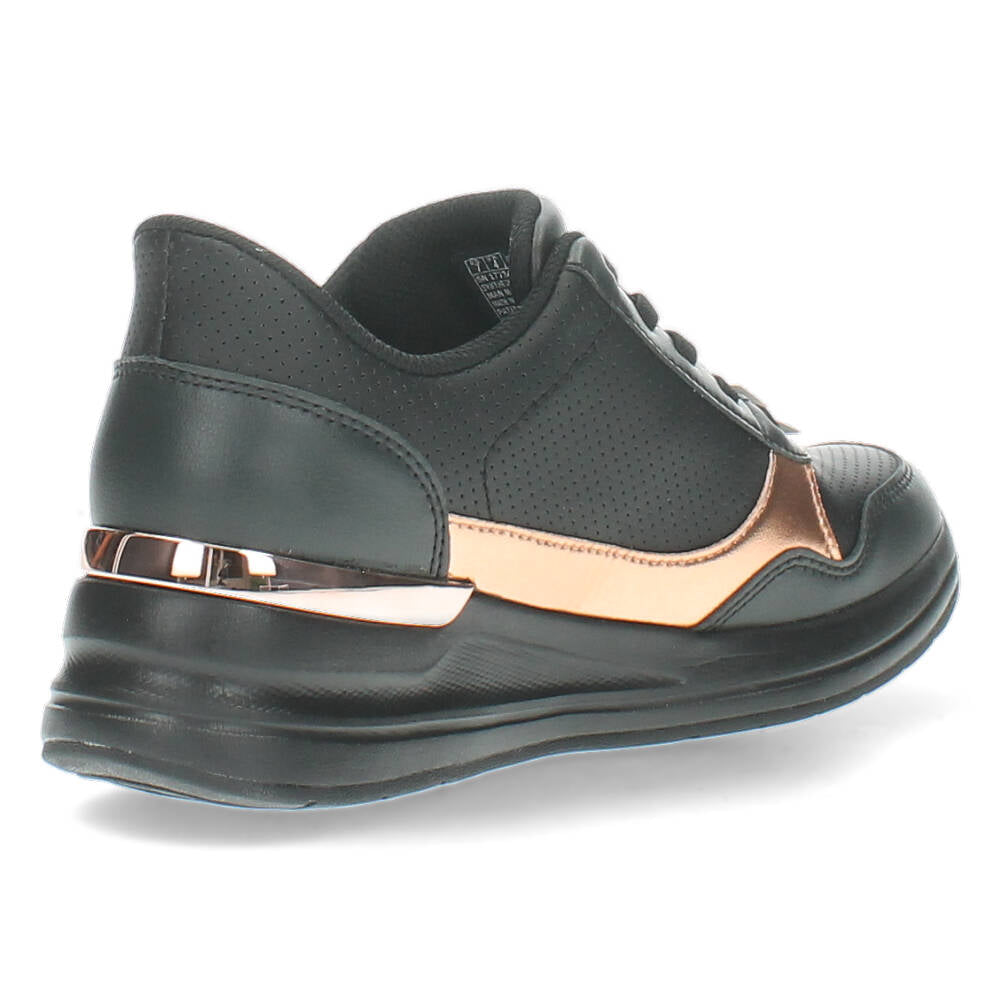 Zwarte sneakers