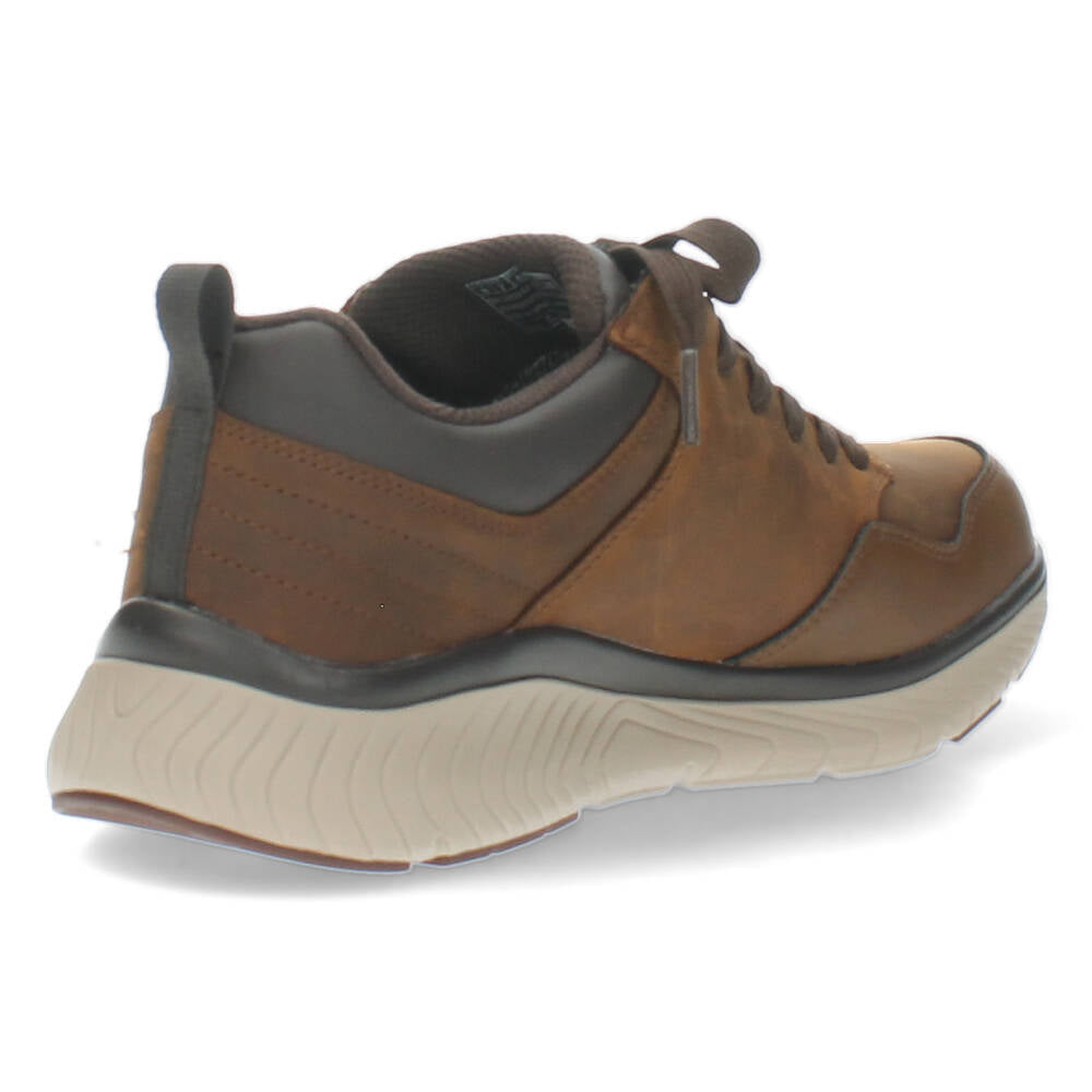 Bruine sneakers