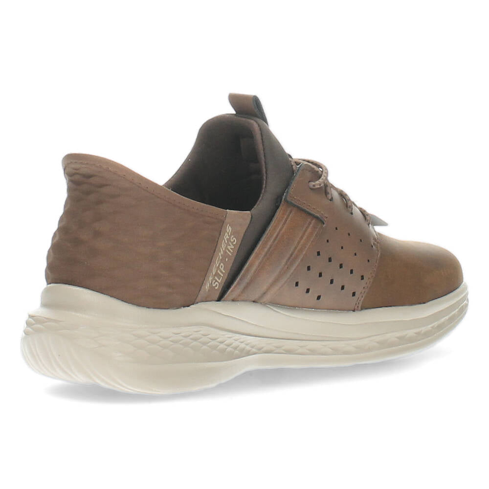 Bruine sneakers
