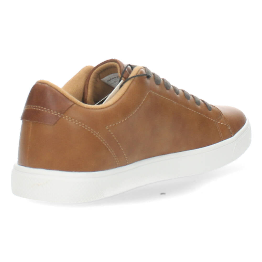 Cognac sneakers