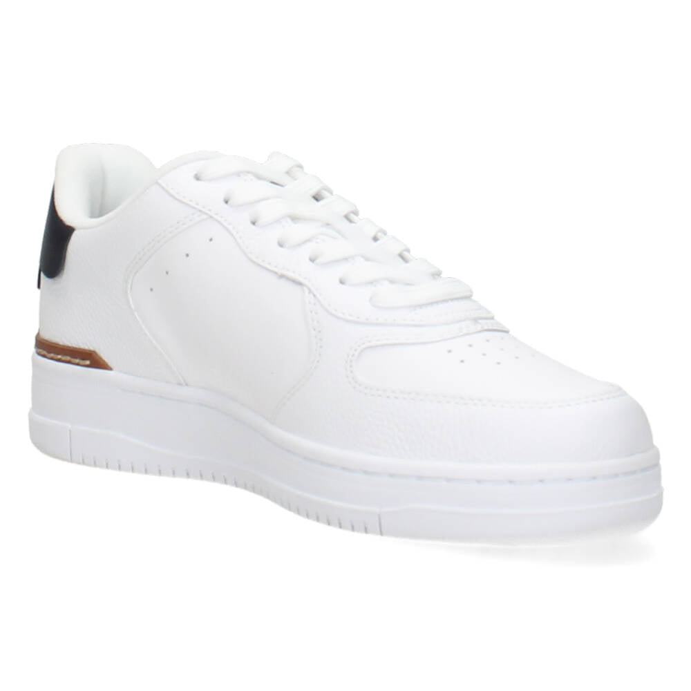Witte sneakers