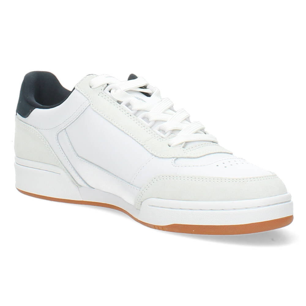 Witte sneakers
