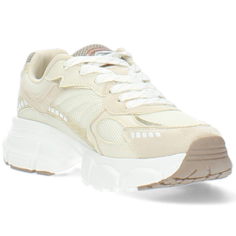 beige sneaker