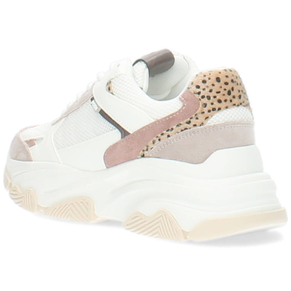 beige sneaker