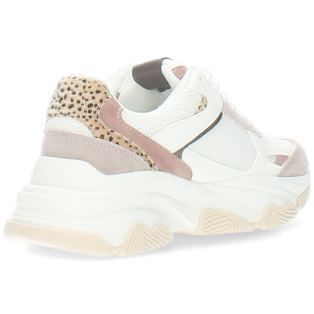 beige sneaker