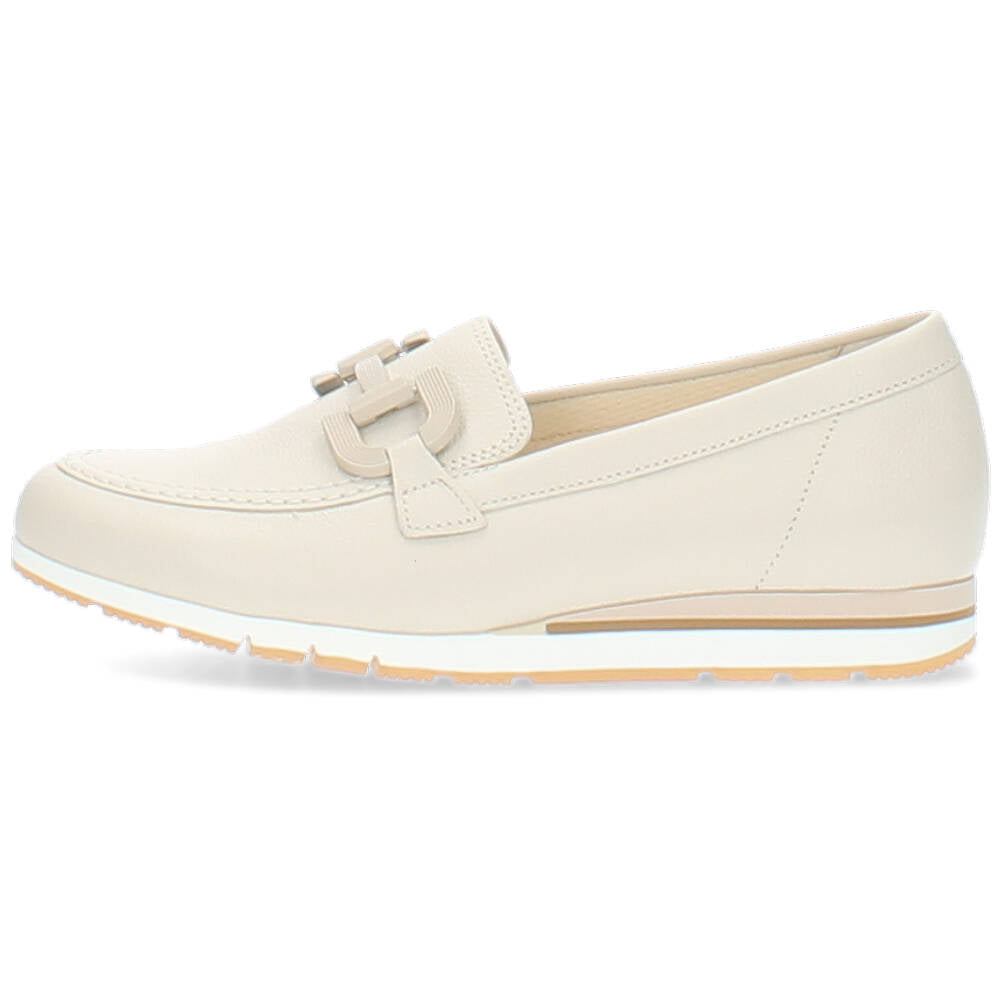 beige mocassin