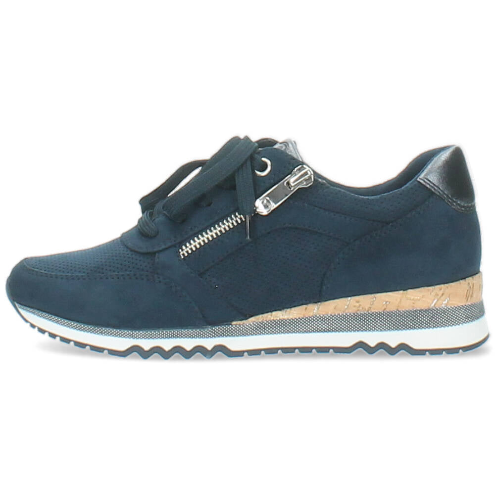 blauwe sneaker
