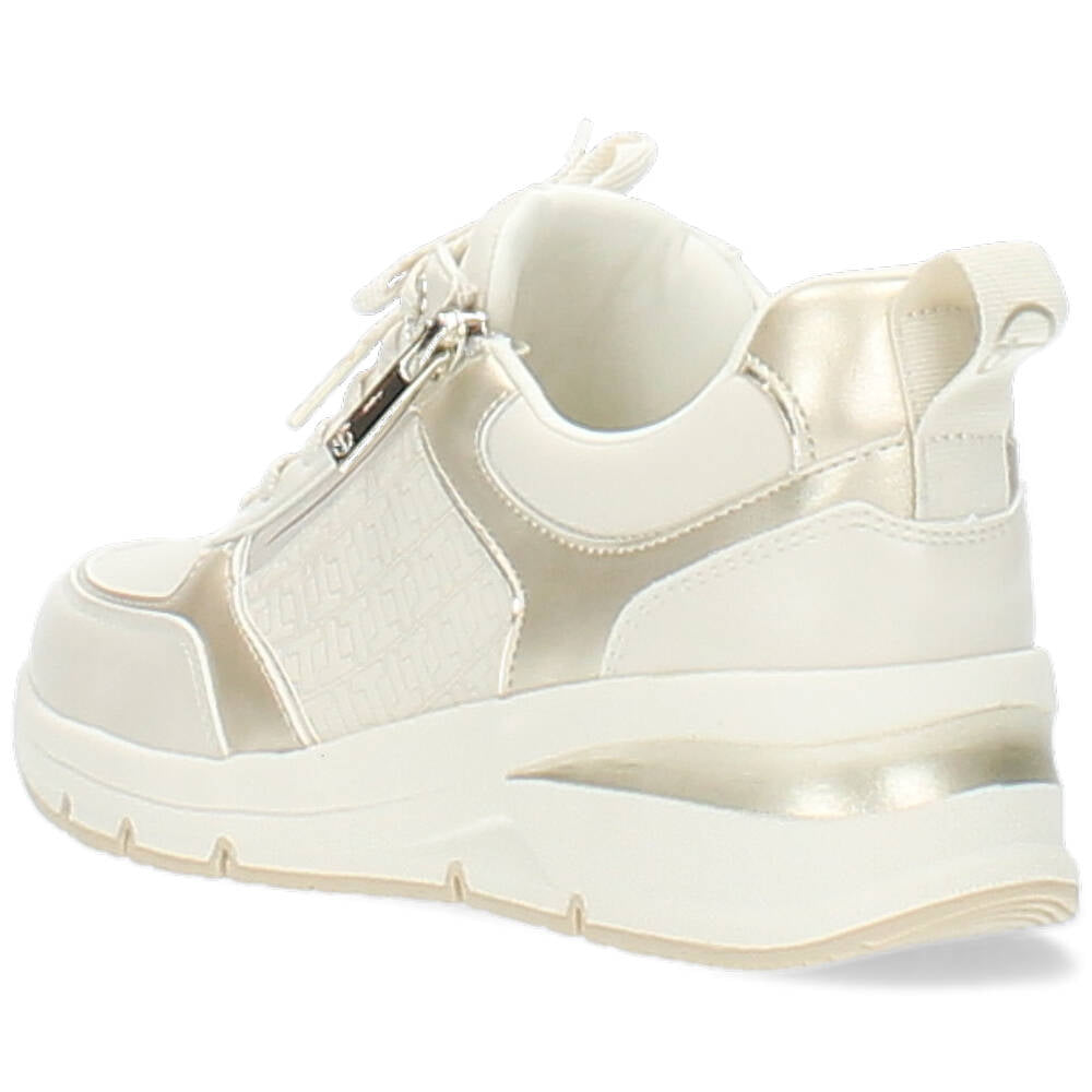 beige sneaker
