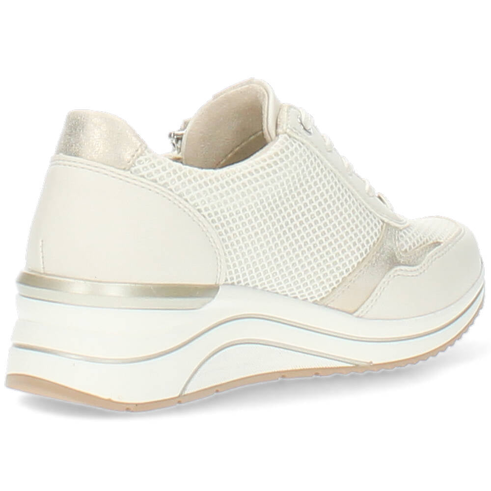 beige sneaker