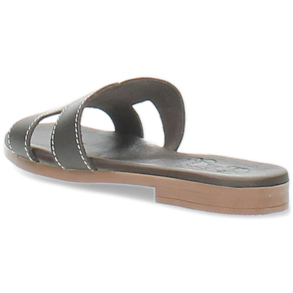 bruine slipper
