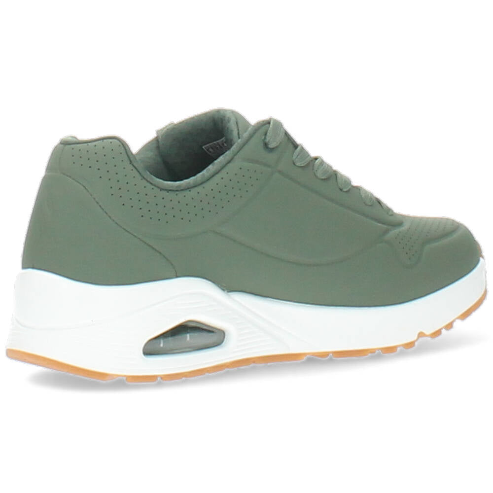 kaki sneaker