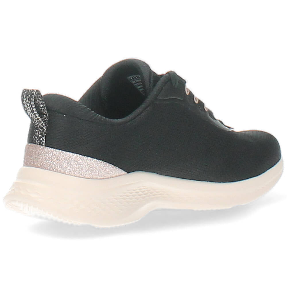 zwarte sneaker