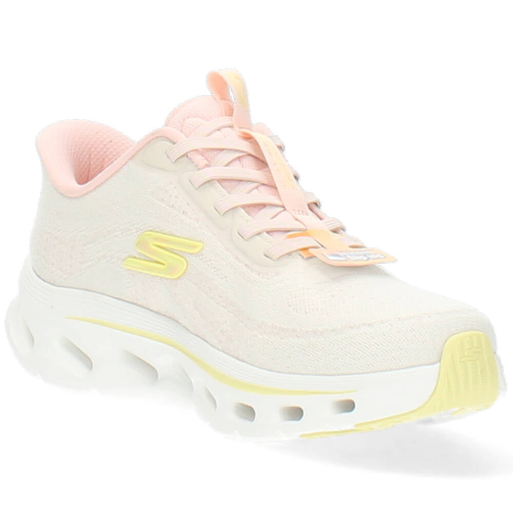 beige sneaker