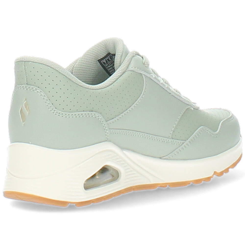 lichtgroene sneaker