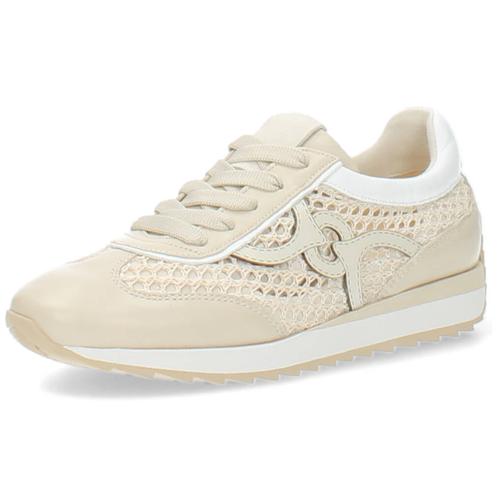 beige sneaker